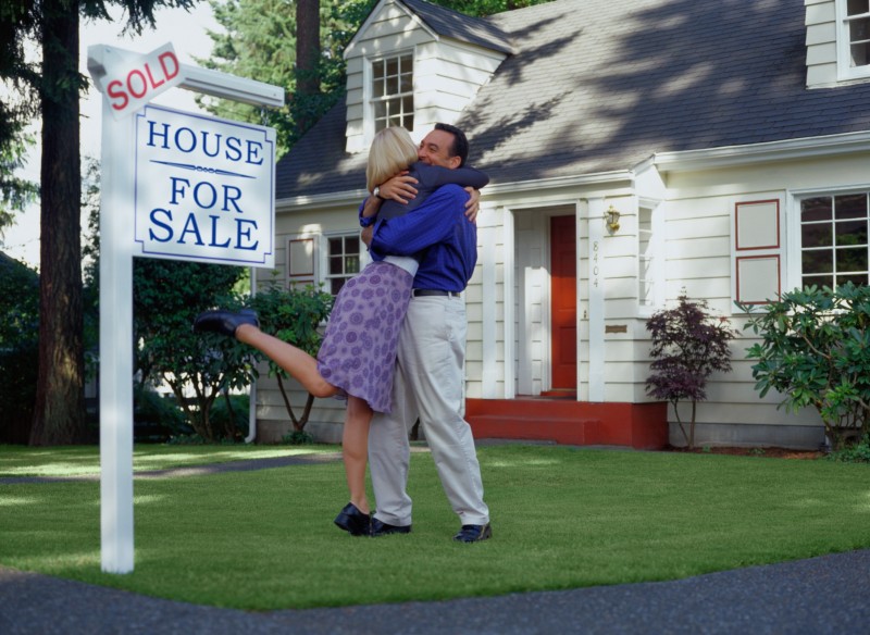 buy hallmark homes